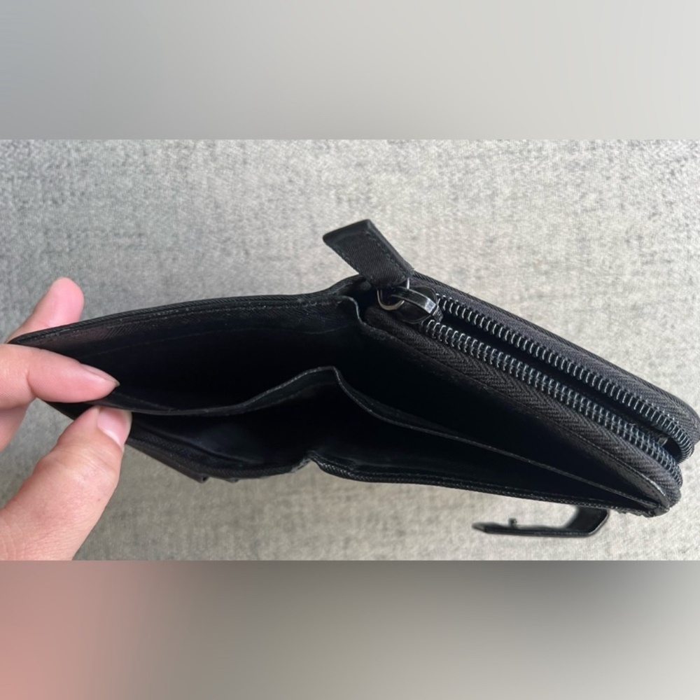 Prada Tessuto Nylon Black vintage 2005 Compact Wallet - Picture 4 of 15